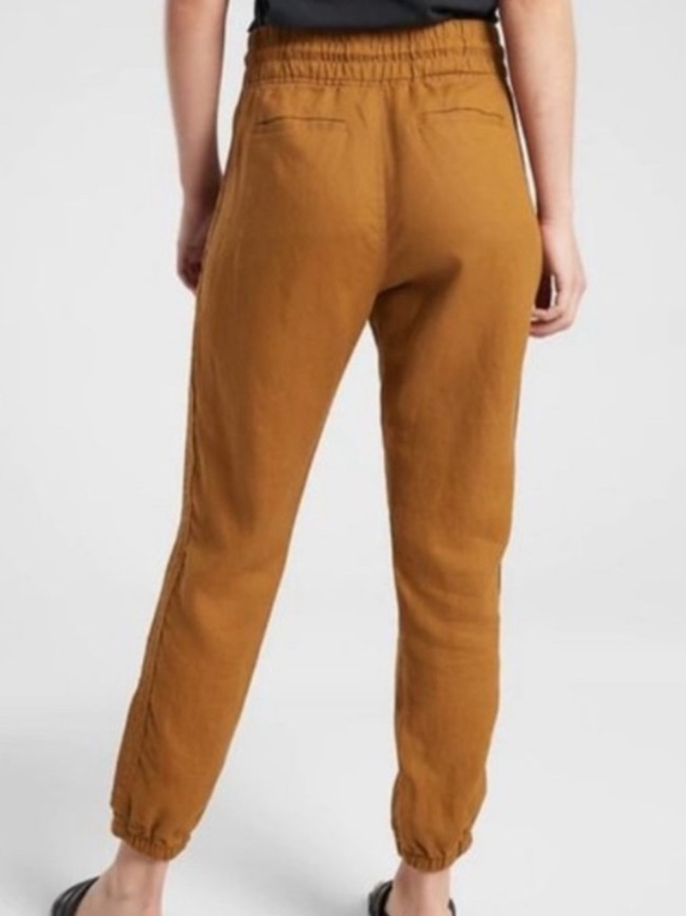 LAST CHANCE CLOSET CLOSING!
Athleta Cabo Linen Joggers - Picture 2 of 7